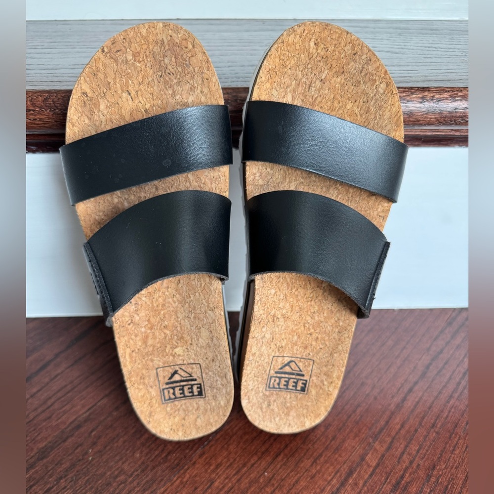 Reef Black and Tan Slide Sandals